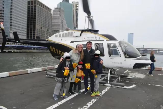 16分钟天空噩梦！西门子总裁携妻带子最后一张照片笑得如此灿烂(图2)