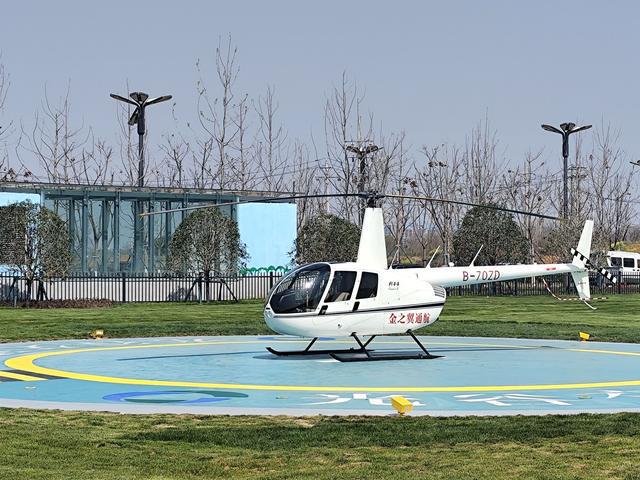 武汉低空每个高度都有飞行器(图3)