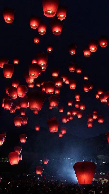 从孔明灯到无人机：中国古老智慧与现代科技的隔空对话(图2)
