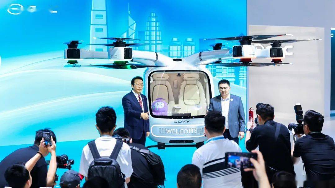 168万又一车企飞行汽车开售！(图1)