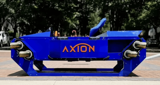 全球首款飞行赛车！Axion载人飞行器问世：208万元(图1)