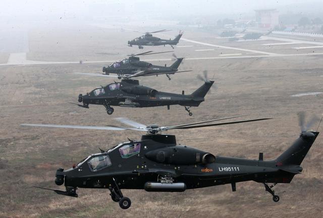 中国的空中利刃：武直-10从“空中出租车”到“树梢杀手”！(图3)