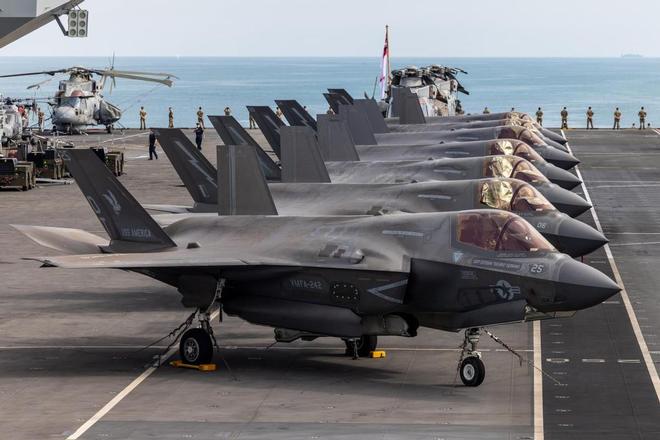 洋相出尽！英国F-35B战斗机仍然滞留在日本等待零件到达后维修(图8)