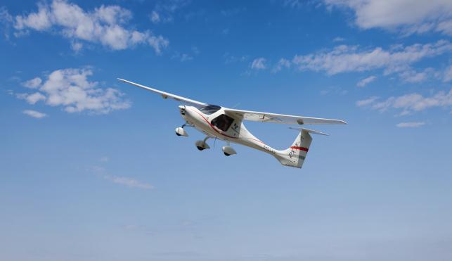 低空经济照进现实：中国电动航空器如何“多路突围”？(图1)