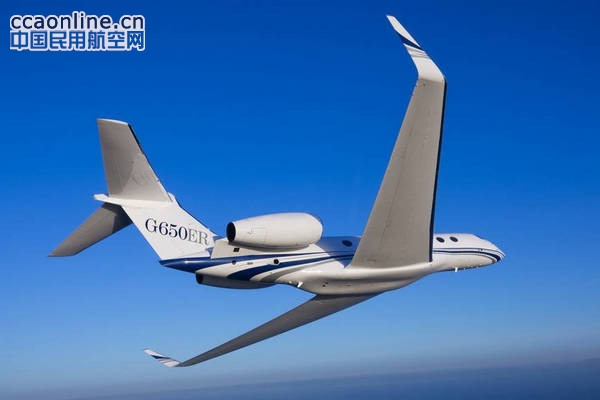 无人机“交强险”来了！三部门联手给低空经济上“安全锁”(图1)