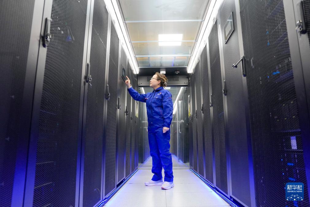 哈尔滨电机厂：“数智化”赋能传统装备制造企业转型(图1)