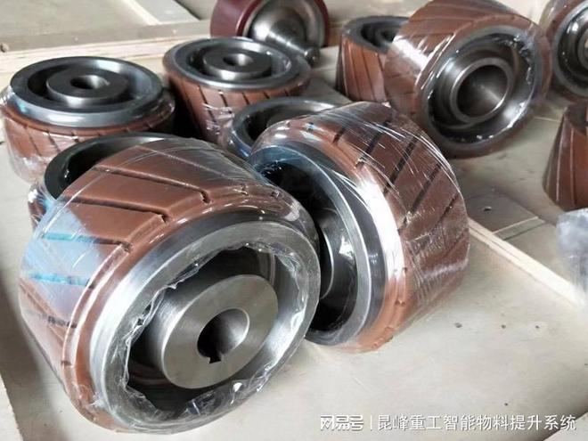 智能无人搬运车承重轮如何实现不脱胶(图1)